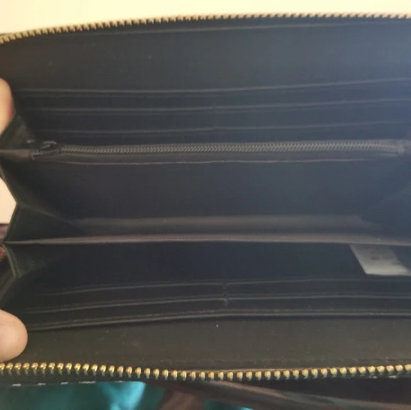 Wallet - Picture 2 of 2